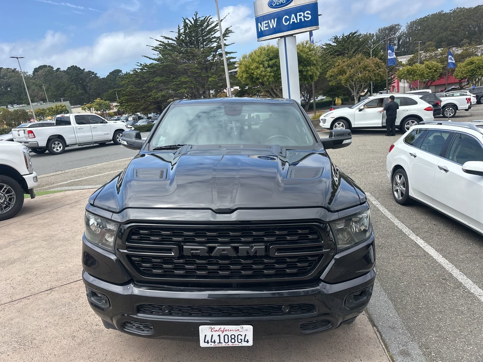 Used 2022 RAM 1500 Big Horn RWD image 2