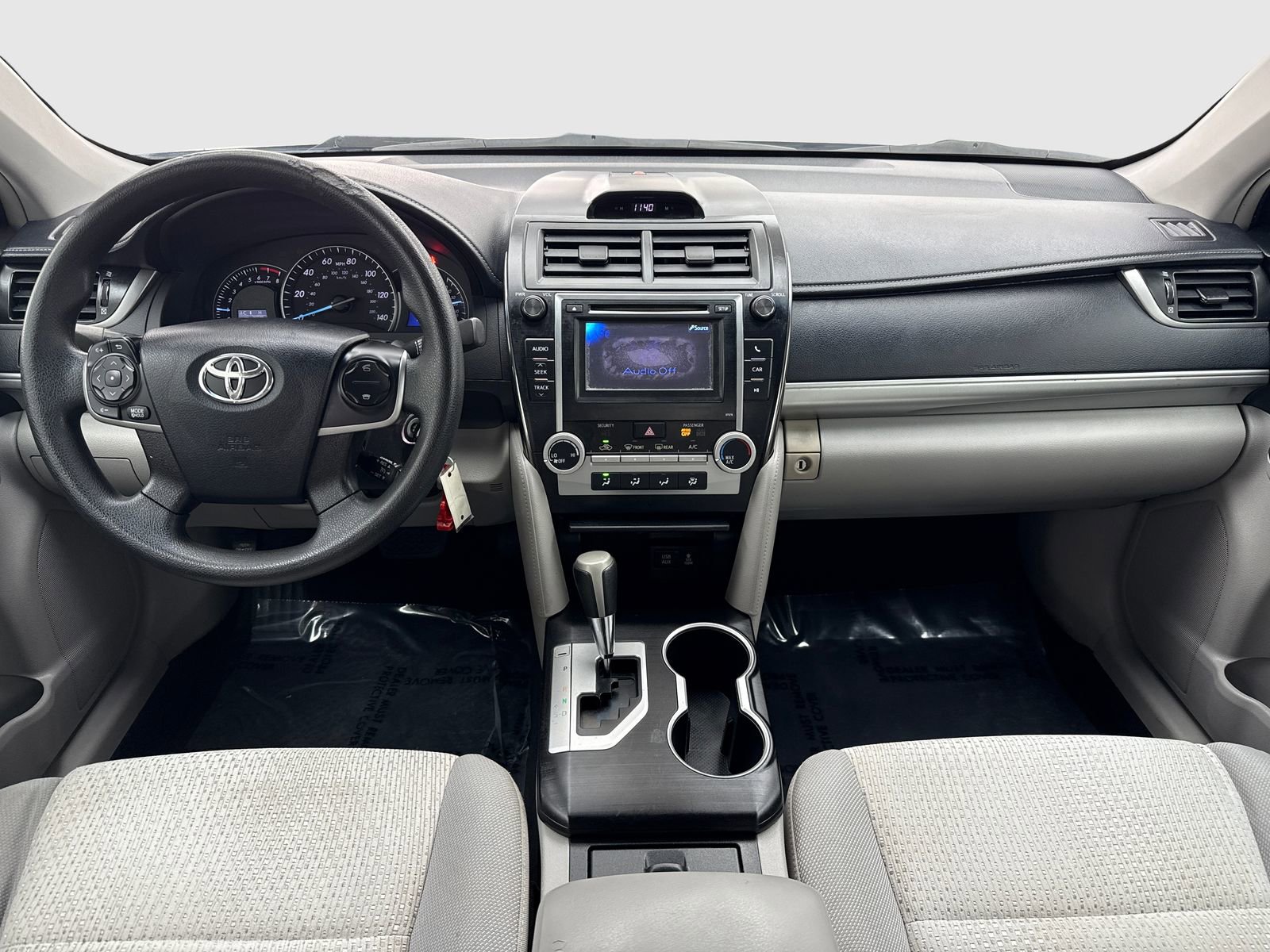 Used 2013 Toyota Camry LE image 20