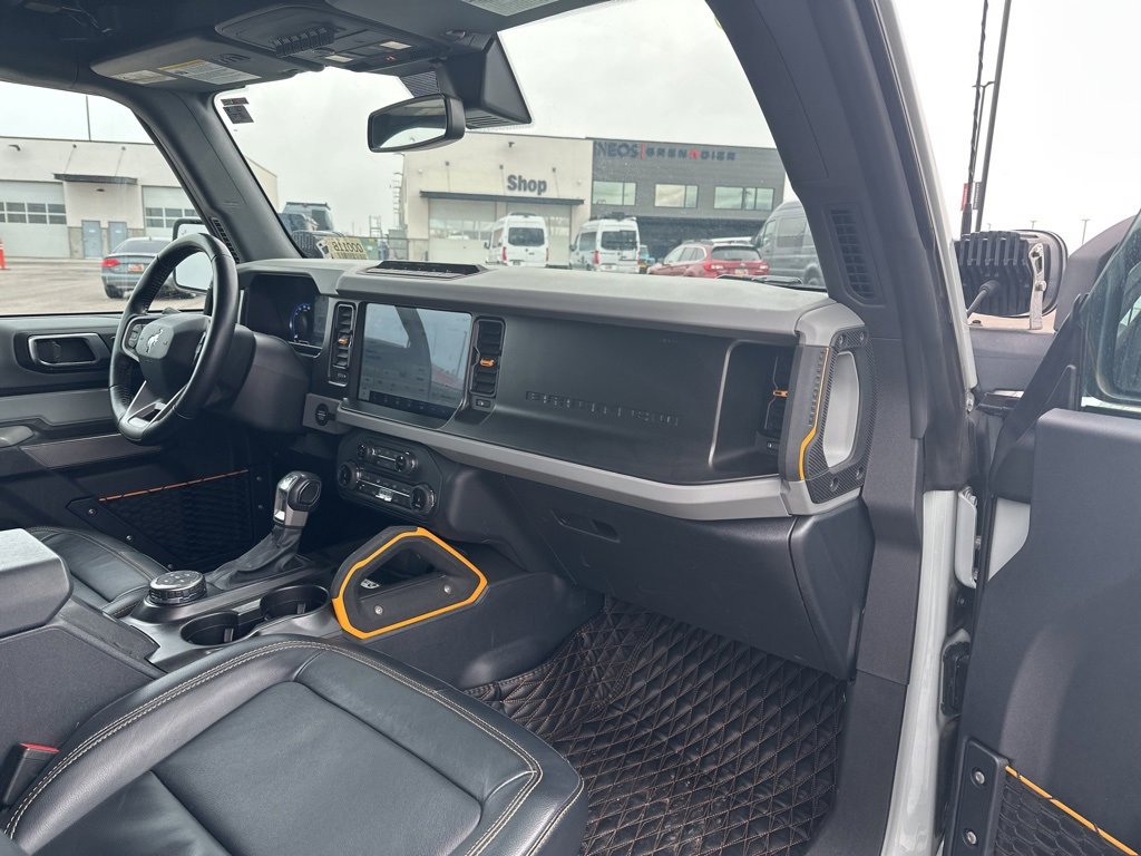 Used 2022 Ford Bronco Badlands image 18
