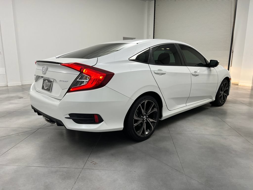 Used 2019 Honda Civic Sport image 9