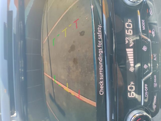 Used 2023 Nissan Murano SV image 17