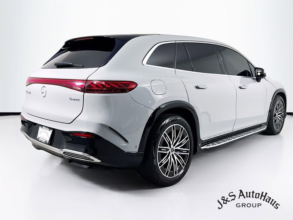 Used 2023 Mercedes-Benz EQS 580 4MATIC SUV image 7