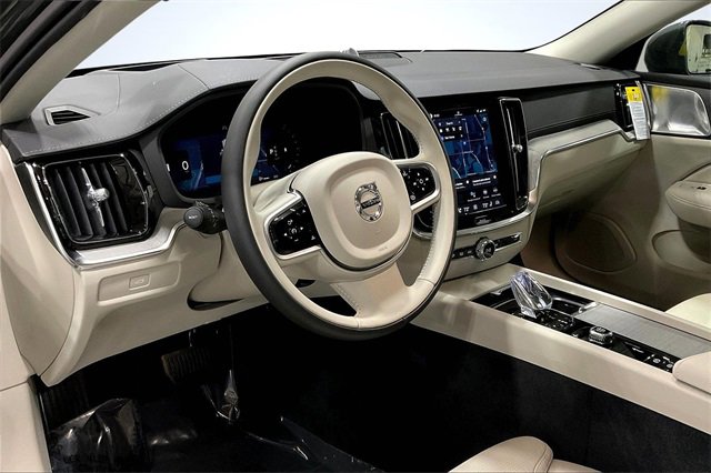 New 2026 Volvo V60 B5 Cross Country Ultra w/ Climate Package image 8