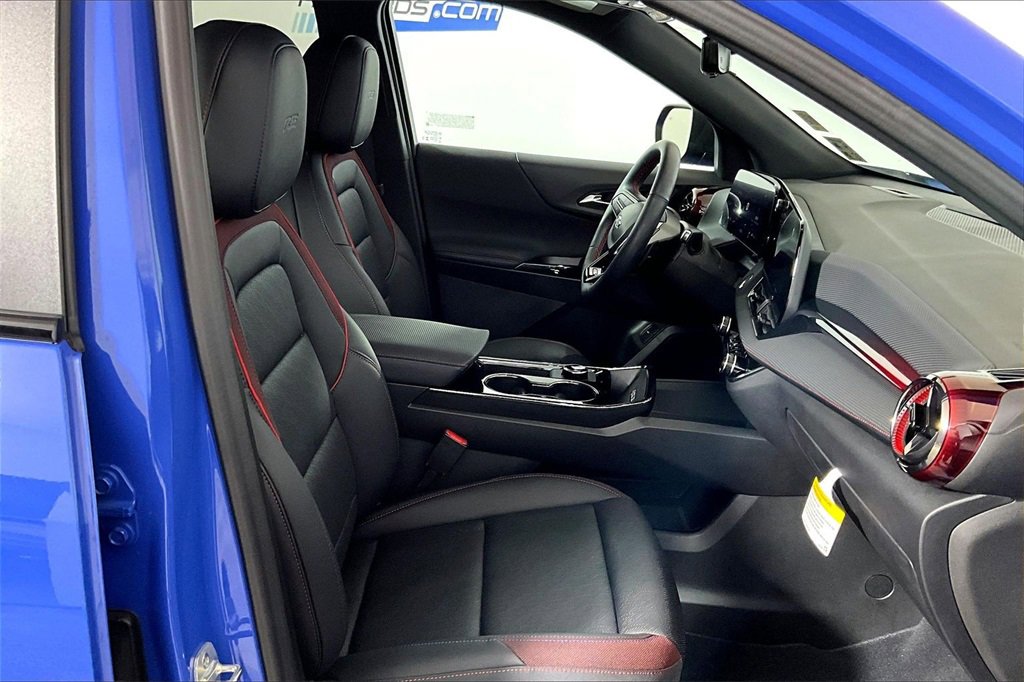 Used 2026 Chevrolet Equinox RS w/ Convenience Package III image 6