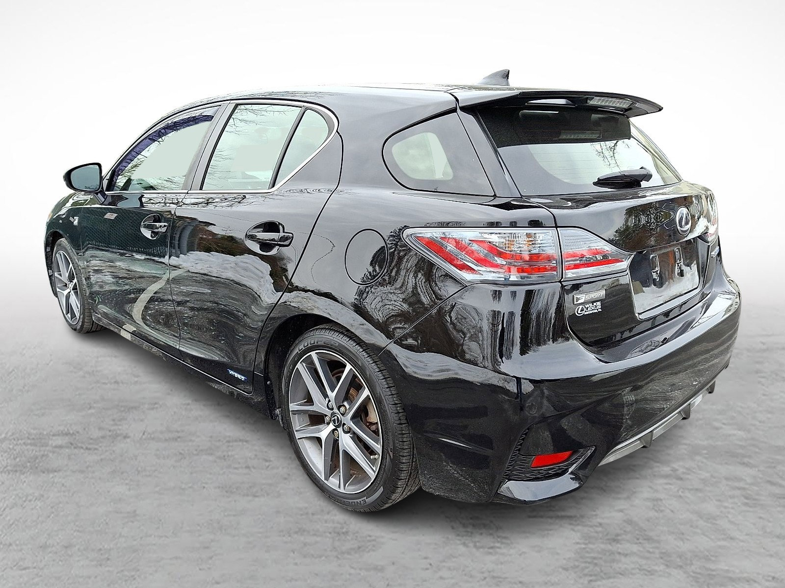 Used 2015 Lexus CT 200h image 4