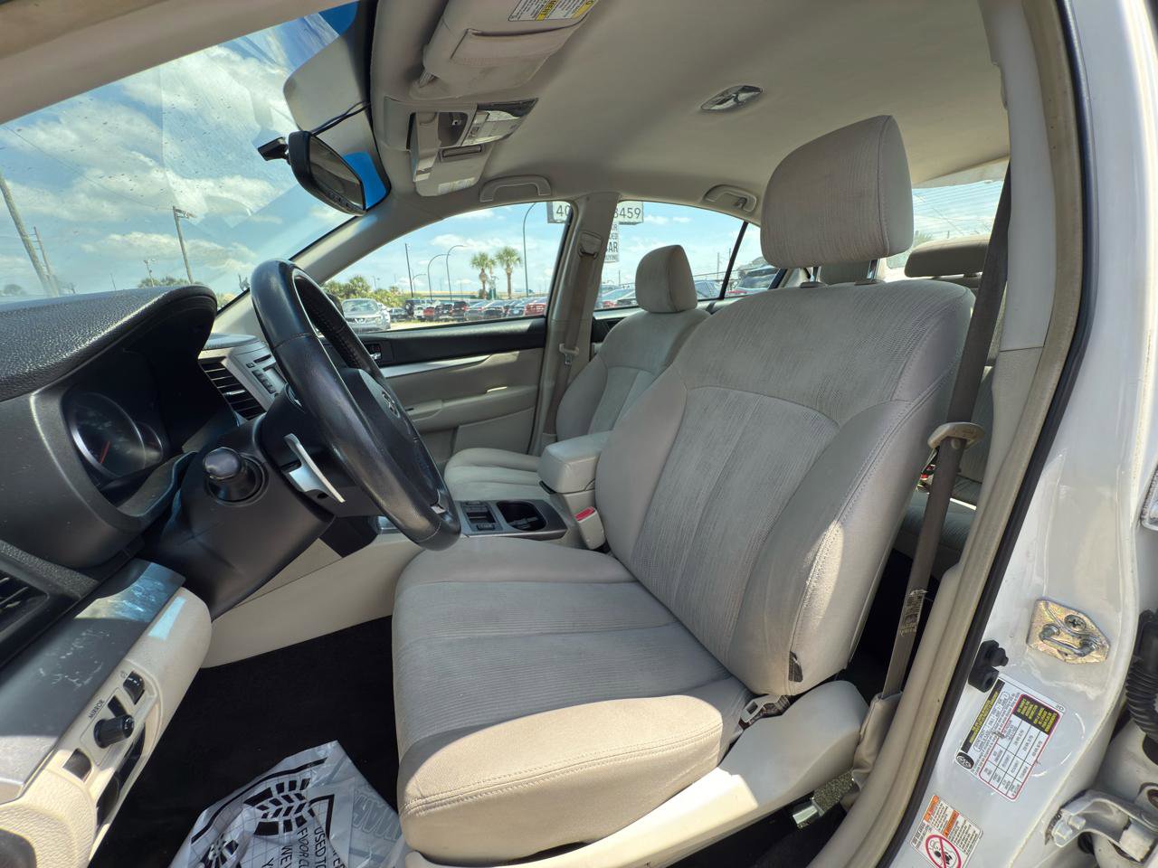 Used 2014 Subaru Legacy 2.5i Premium AWD/4WD image 12