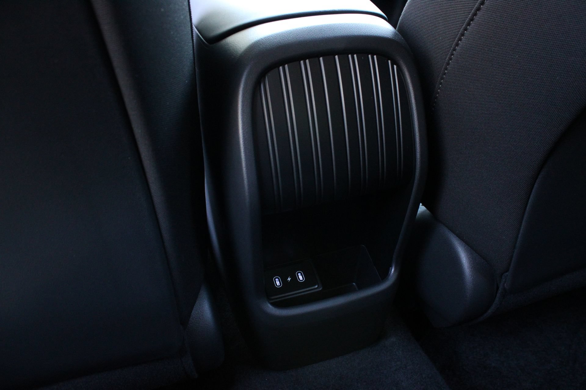 Used 2025 Hyundai Kona SE AWD/4WD image 19