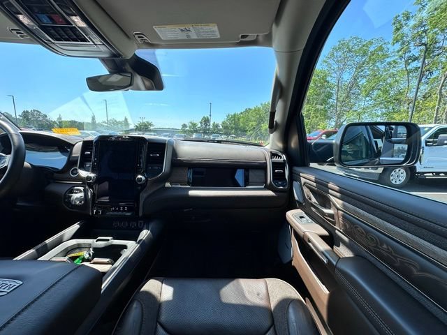 Used 2025 RAM 1500 Limited AWD/4WD image 29