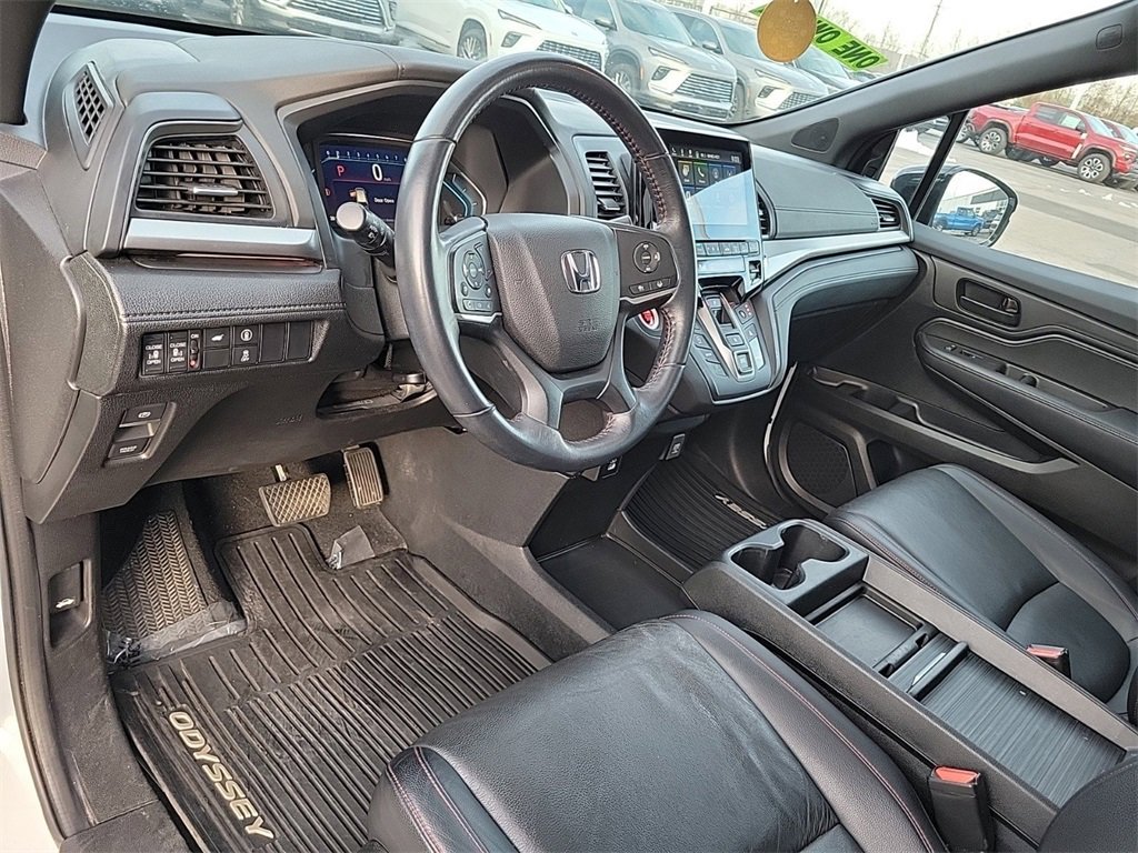Used 2023 Honda Odyssey Sport image 18