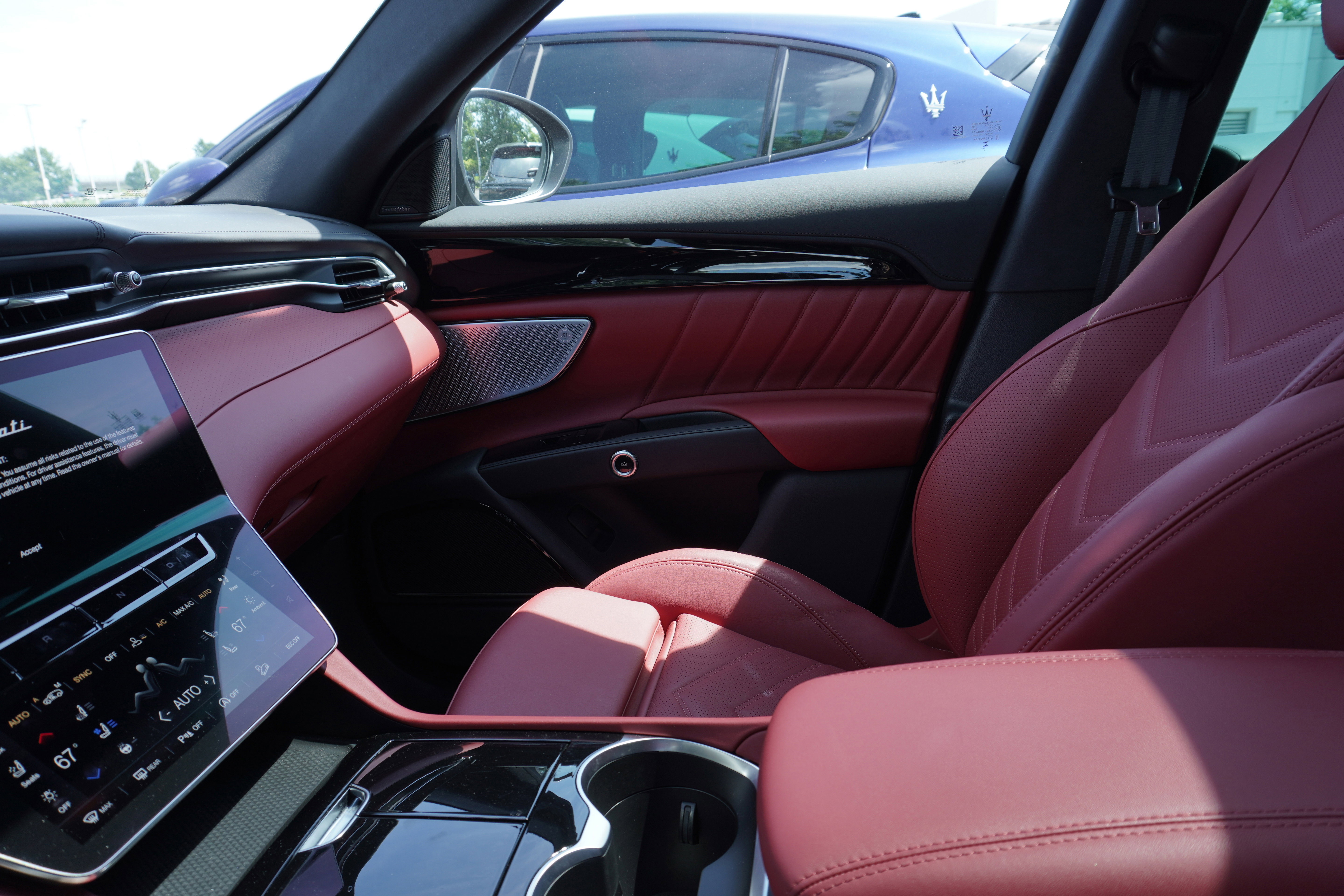 New 2025 Maserati Grecale Modena image 27