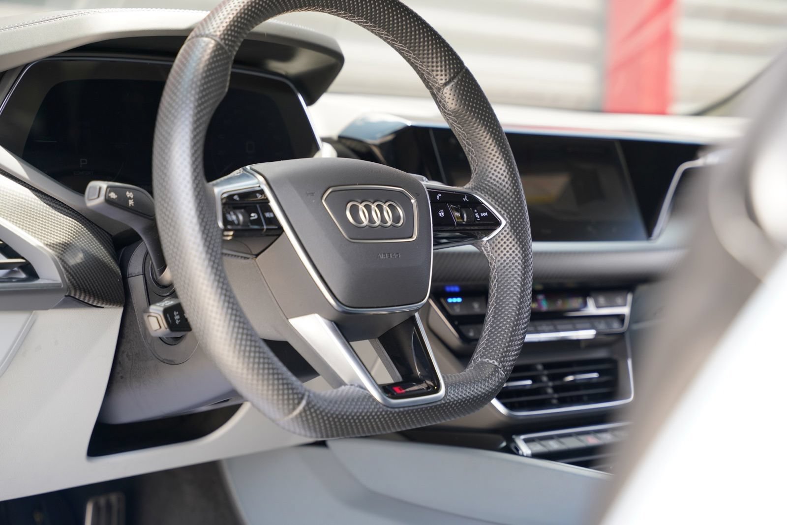 Used 2024 Audi RS e-tron GT w/ Carbon Performance Package AWD/4WD image 19
