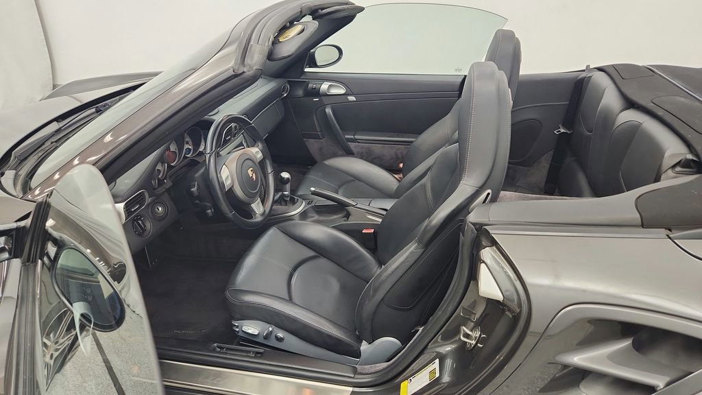 Used 2008 Porsche 911 Turbo AWD/4WD image 38