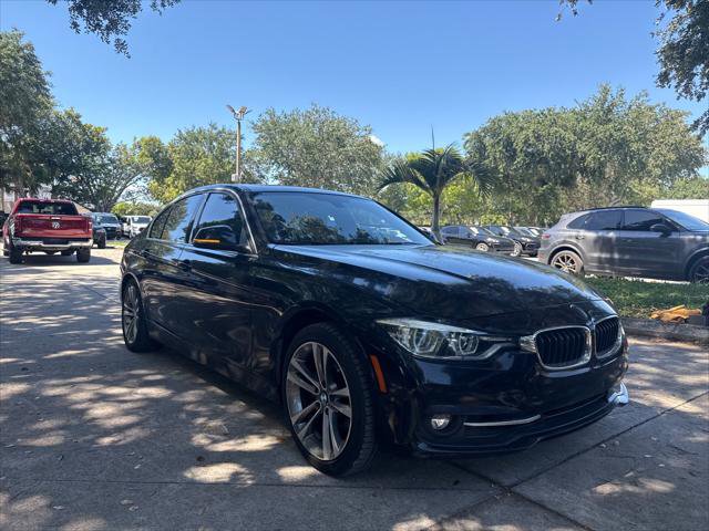 Used 2018 BMW 330i Sedan RWD image 4
