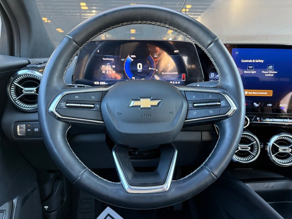 Used 2024 Chevrolet Blazer EV LT image 30