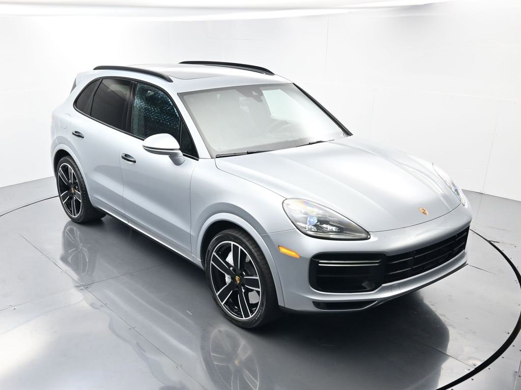 Used 2022 Porsche Cayenne Turbo image 44