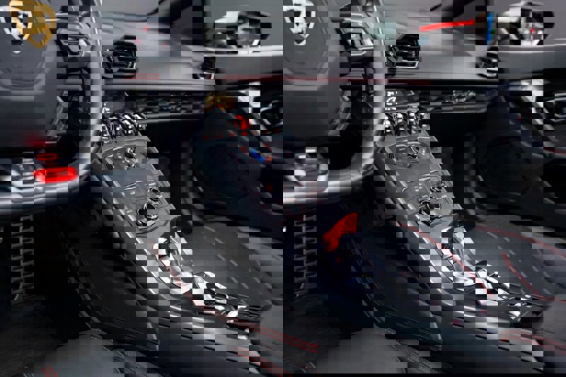 Used 2019 Lamborghini Huracan LP 580-2 image 8