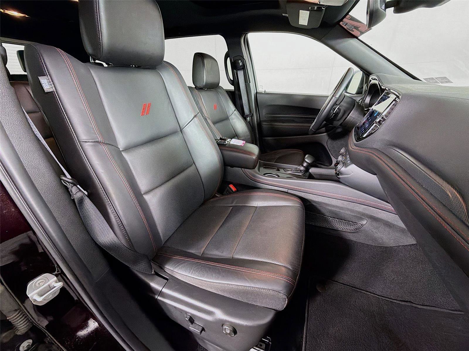 Used 2025 Dodge Durango GT image 30