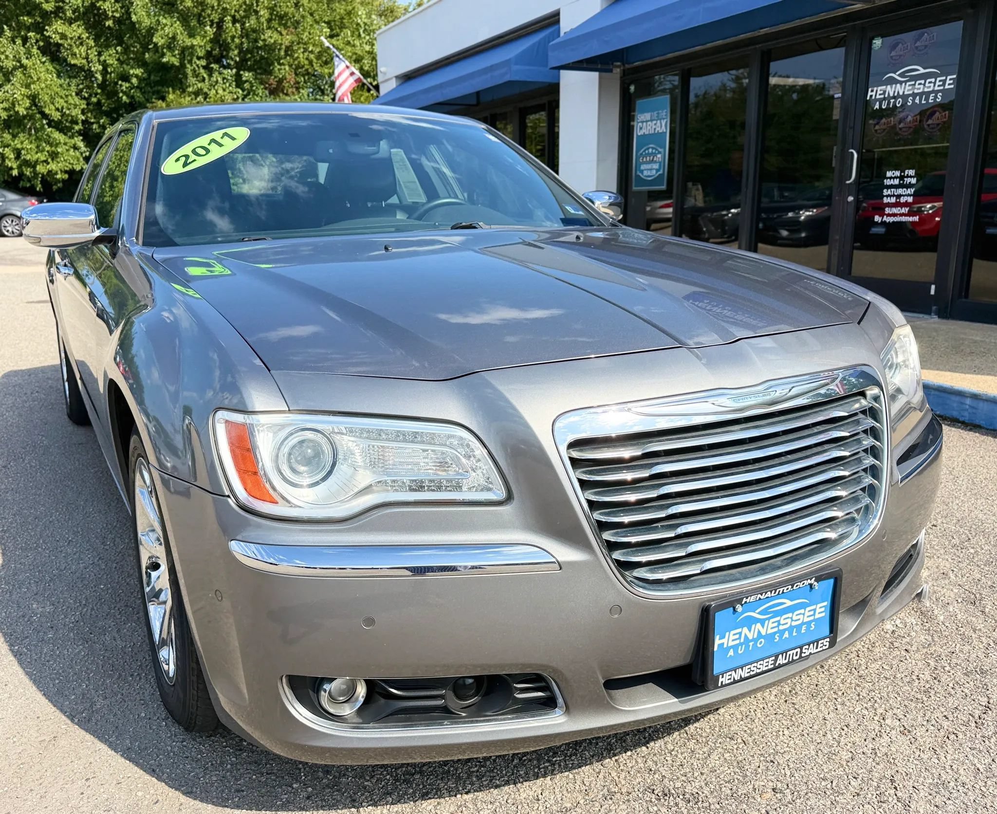 Used 2011 Chrysler 300 Limited RWD image 25