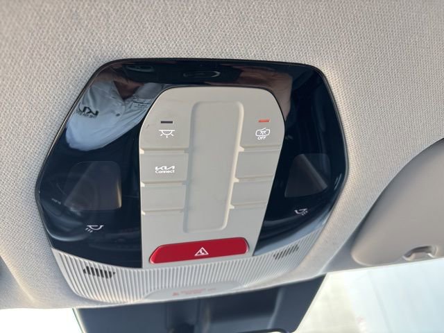 Certified 2025 Kia K4 FWD image 18