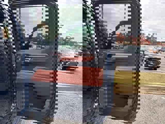 Used 2023 GMC Sierra 1500 Denali Ultimate image 7