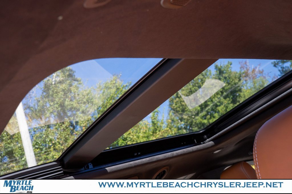 New 2026 Chrysler Pacifica Pinnacle image 19