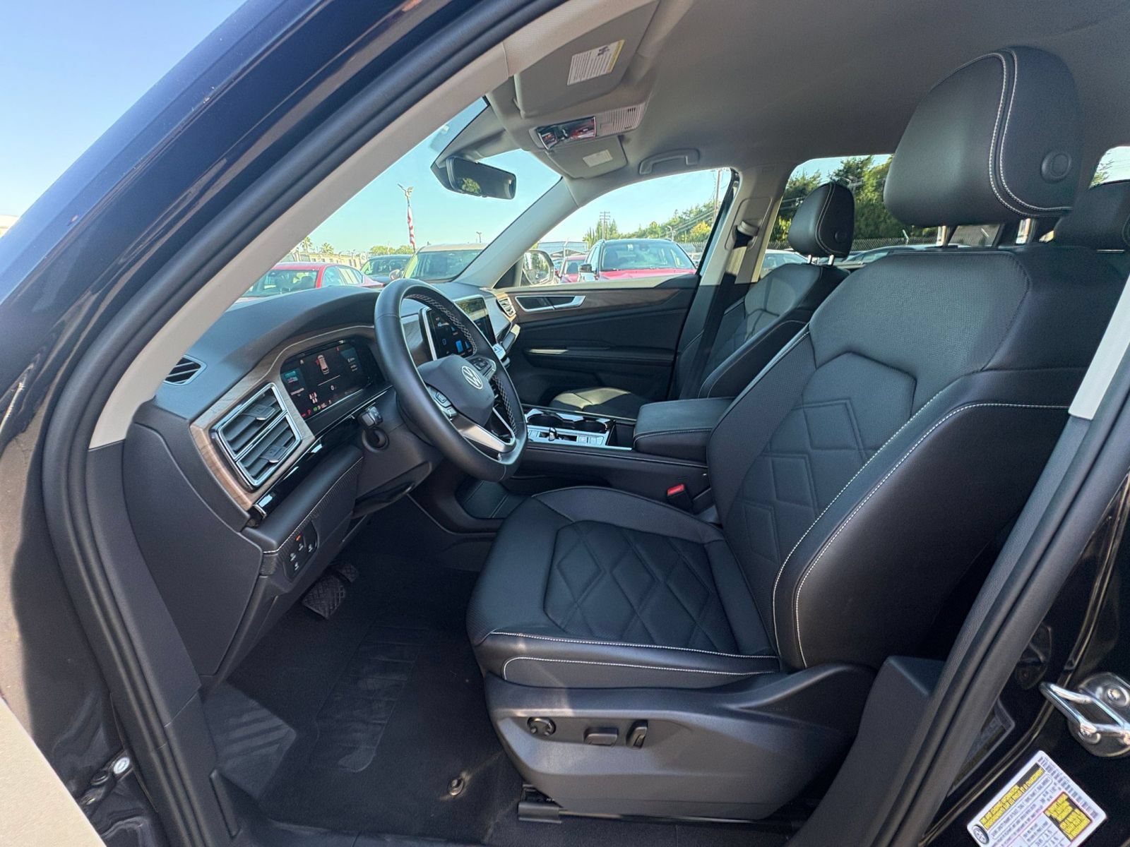 Used 2026 Volkswagen Atlas SE AWD/4WD image 29