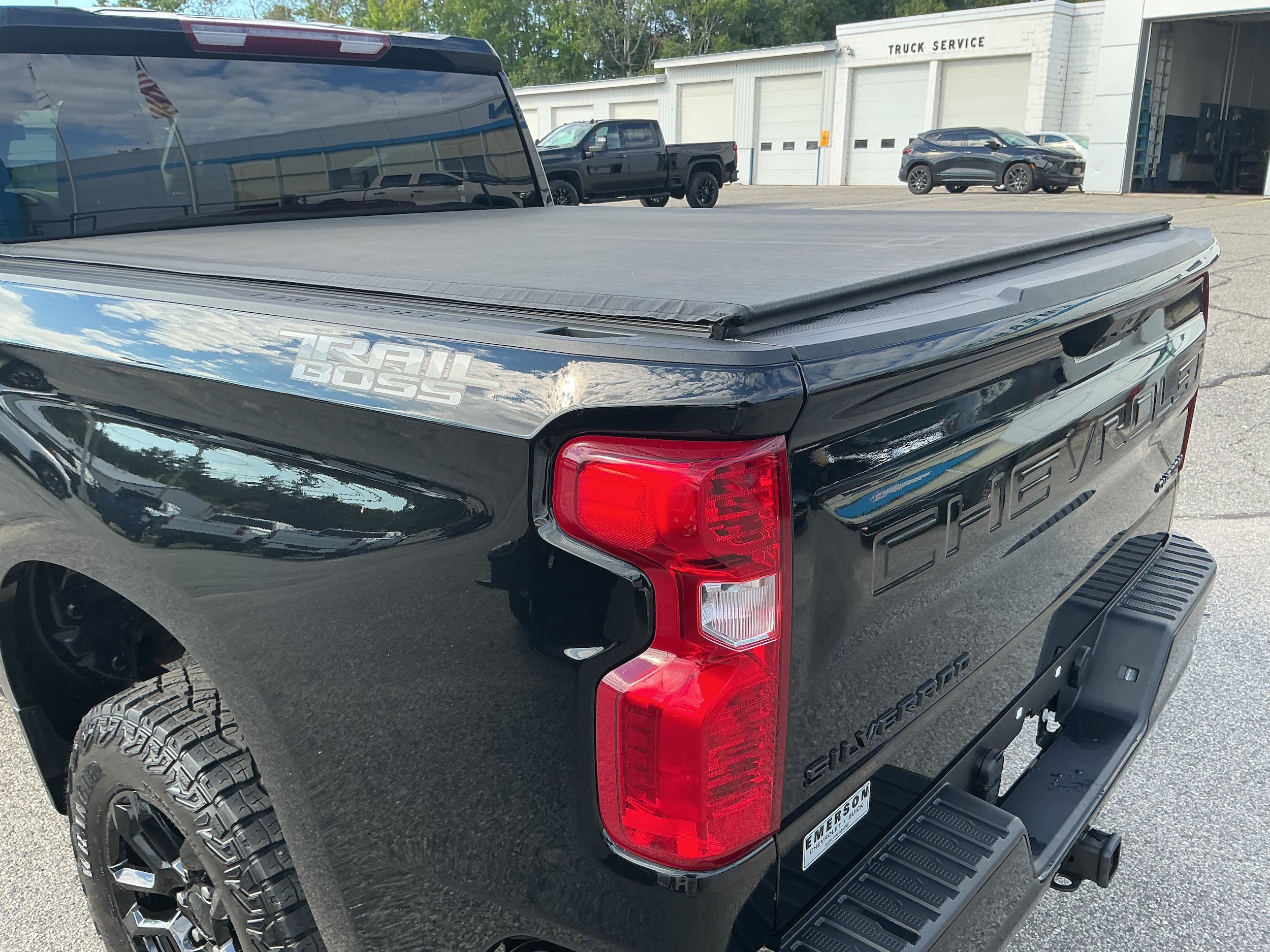 Certified 2024 Chevrolet Silverado 1500 Custom Trail Boss w/ Dark Appearance Package AWD/4WD image 4