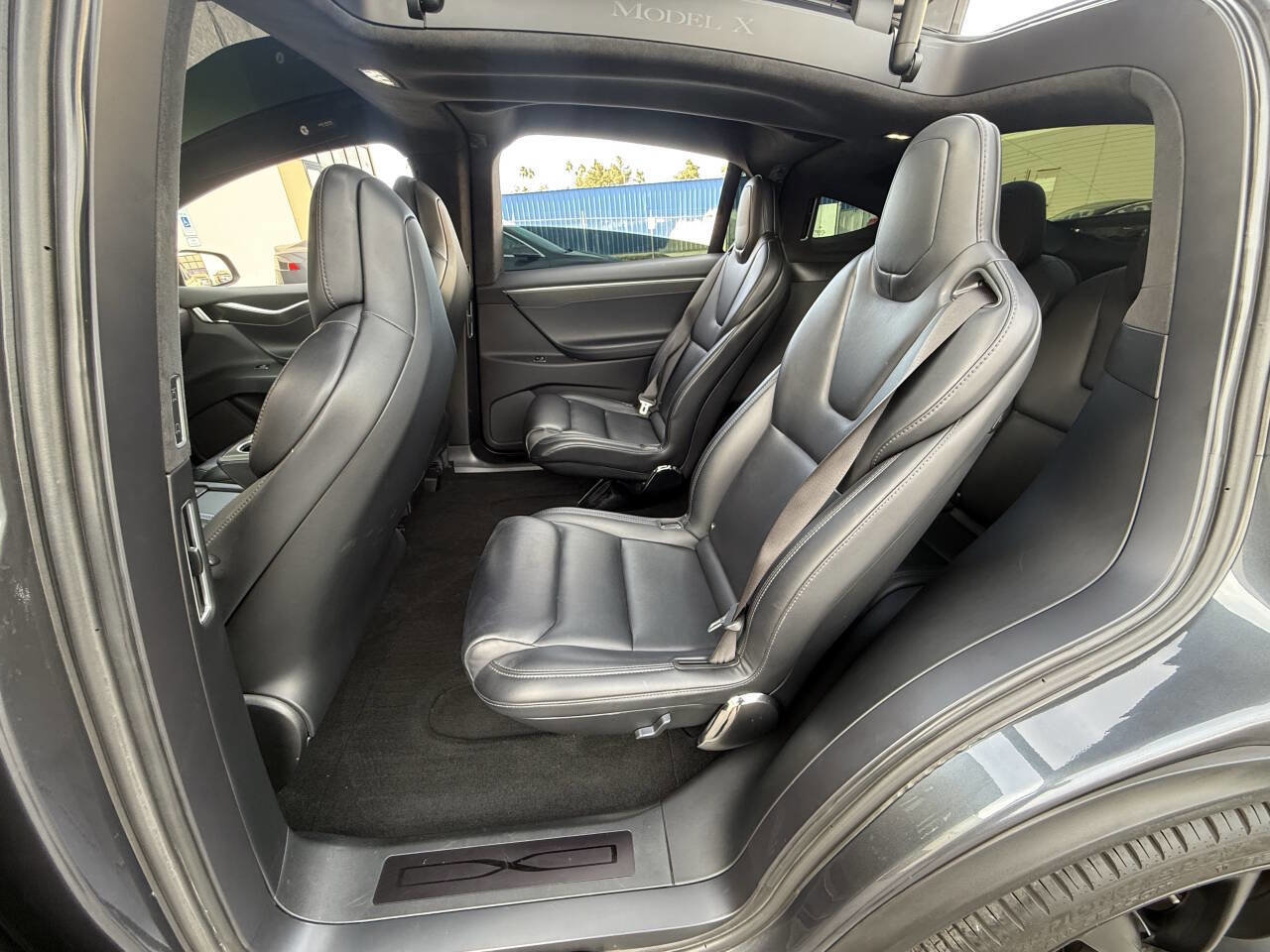 Used 2018 Tesla Model X P100D image 31