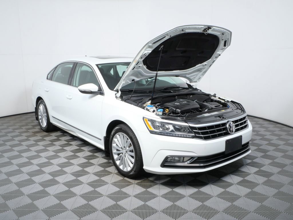 Used 2016 Volkswagen Passat 1.8T SE image 31
