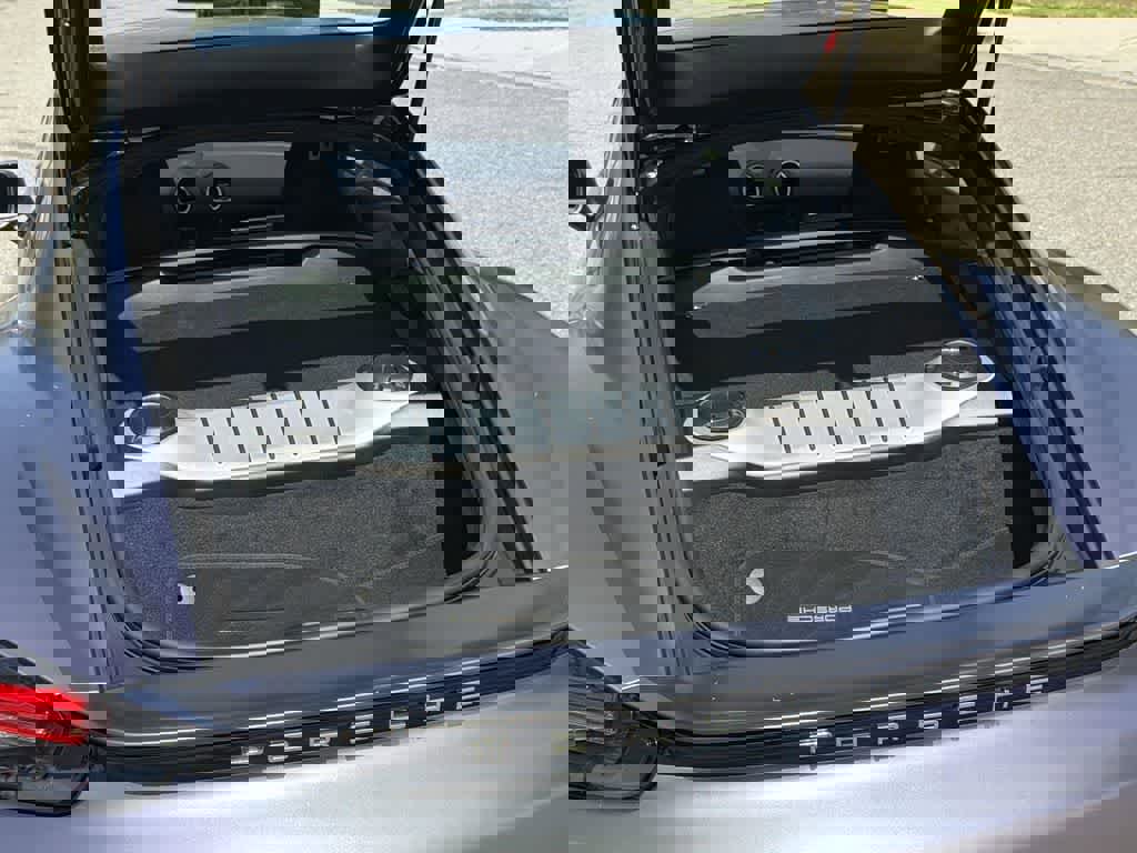 Used 2021 Porsche 718 Cayman image 28