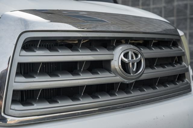 Used 2010 Toyota Sequoia Limited image 15