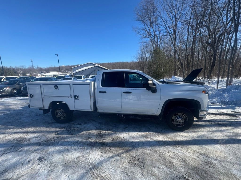 Used 2021 Chevrolet Silverado 2500 W/T w/ WT Convenience Package image 4