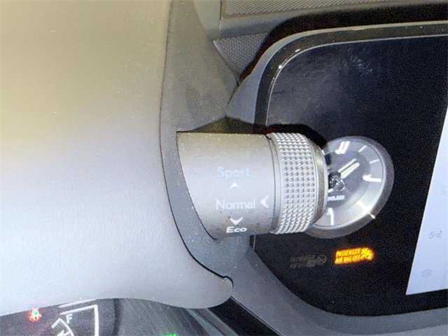 Used 2025 Lexus ES 350 Luxury w/ Technology Package image 29