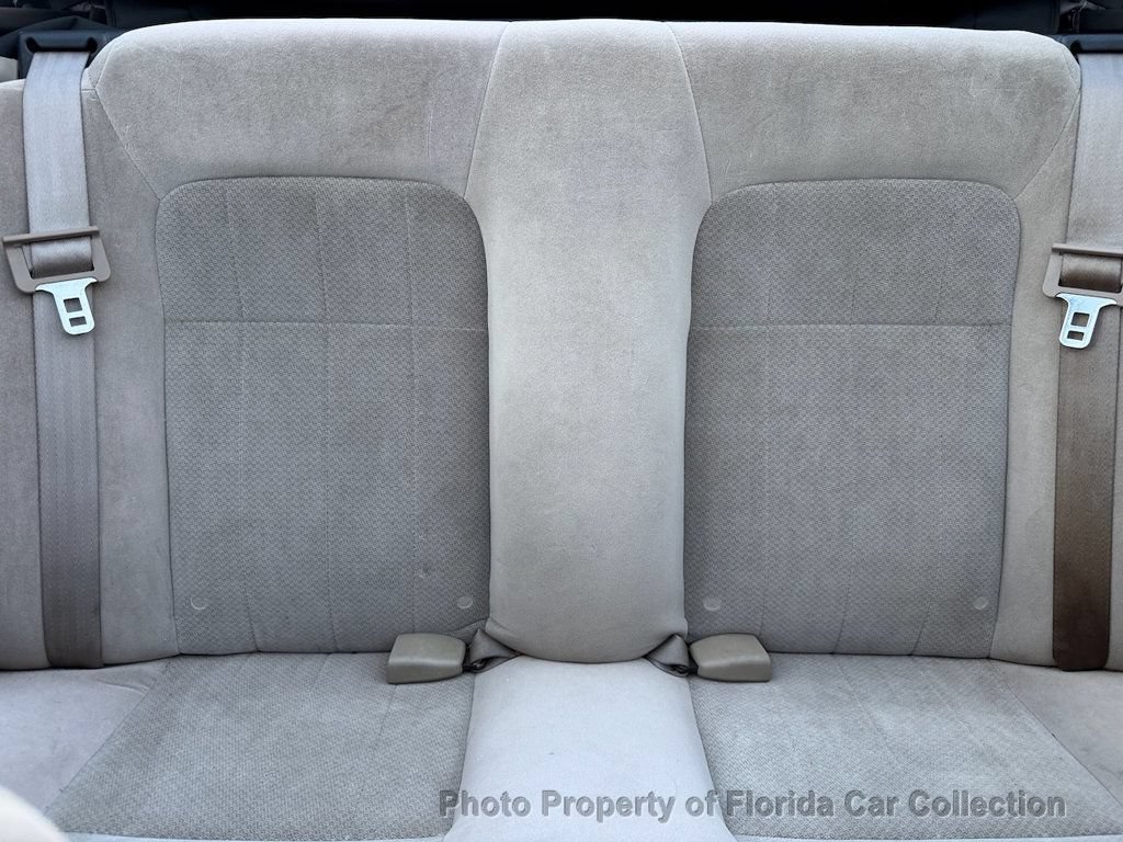 Used 2004 Chrysler Sebring GTC FWD image 54
