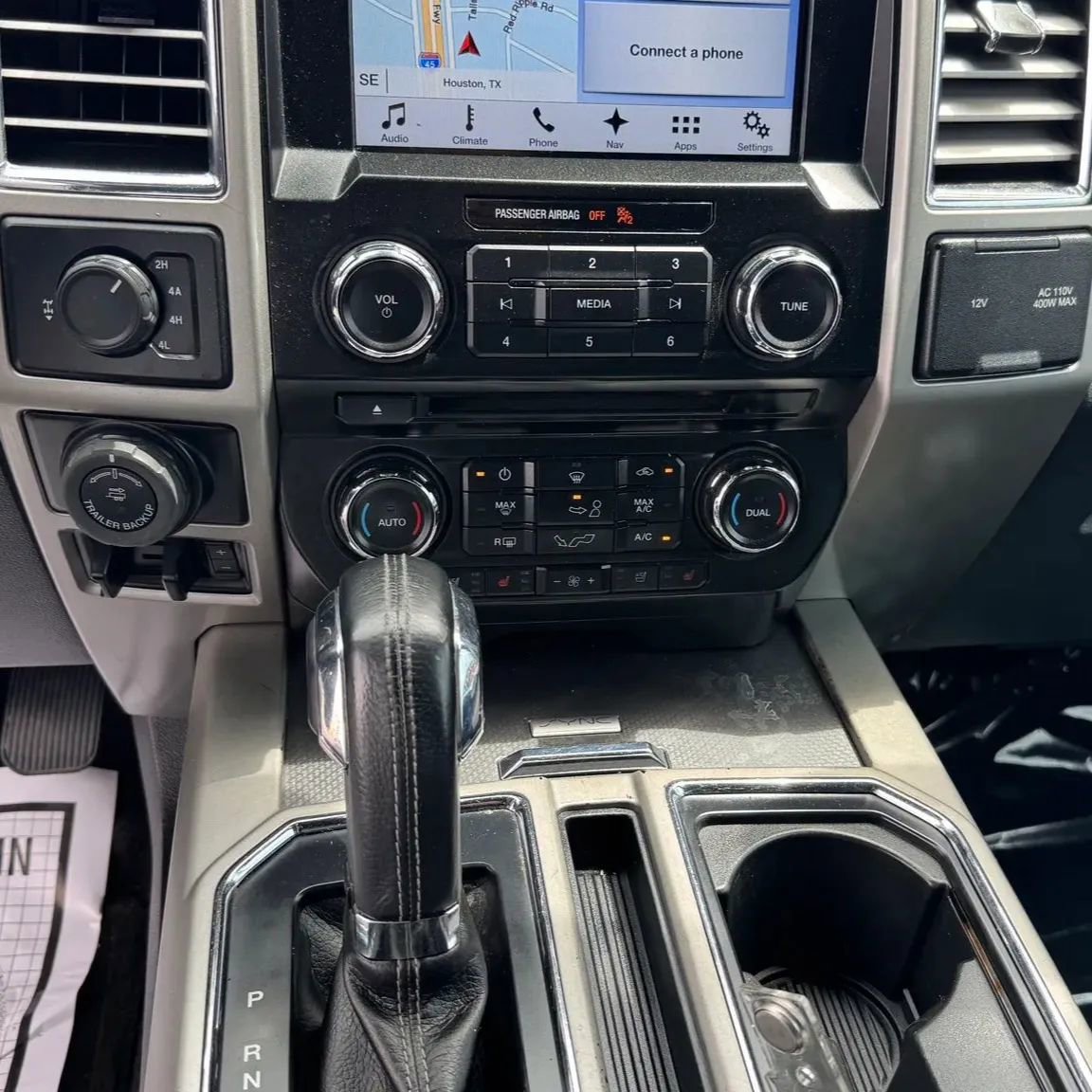 Used 2016 Ford F150 Lariat image 13