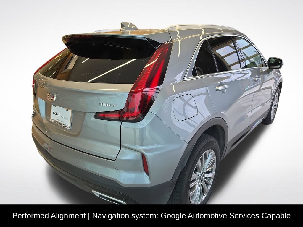 Used 2025 Cadillac XT4 Premium Luxury FWD image 6