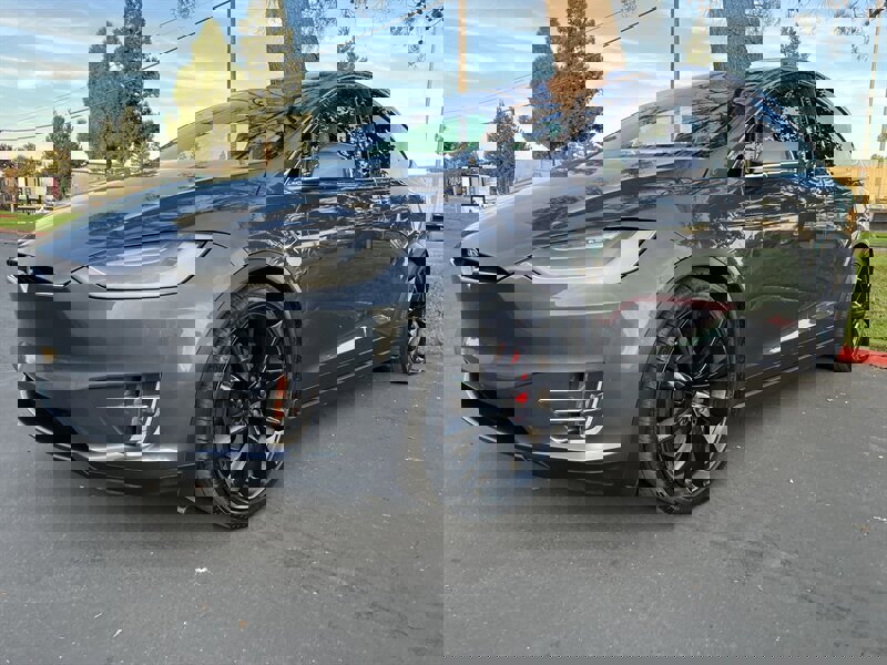 Used 2016 Tesla Model X Performance image 8