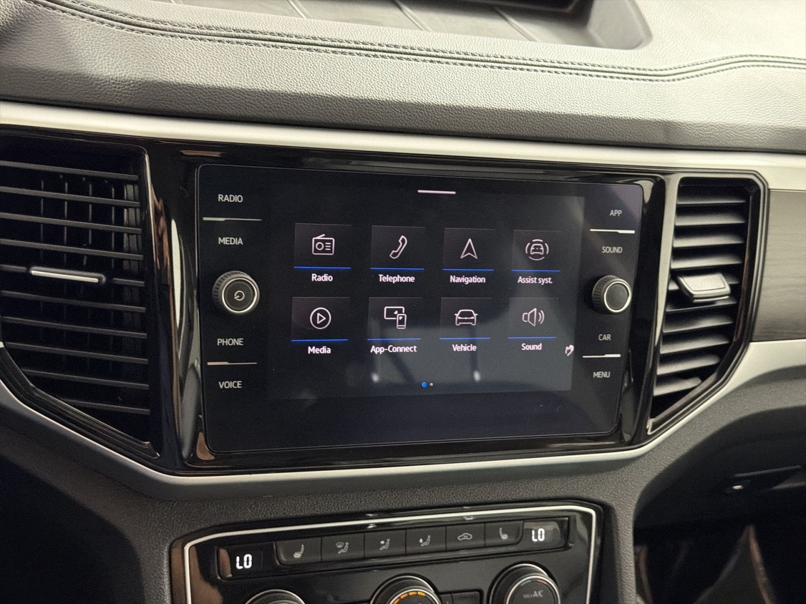 Used 2022 Volkswagen Atlas SE AWD/4WD image 20
