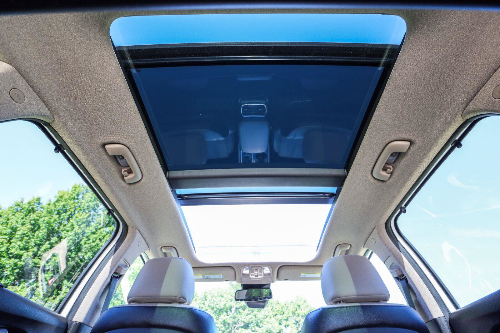 Used 2019 Hyundai Santa Fe AWD image 6