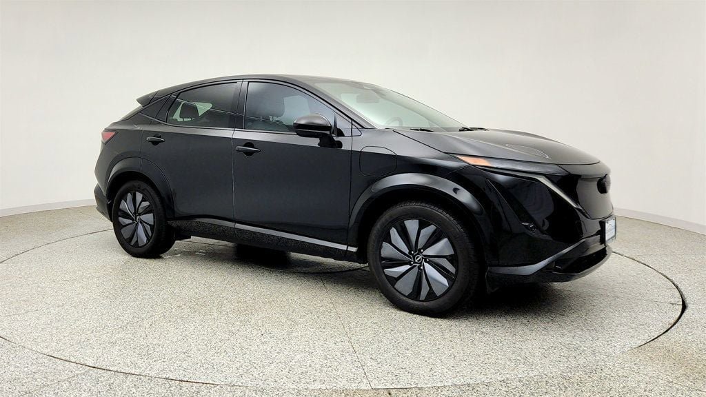 Used 2024 Nissan Ariya AWD image 3