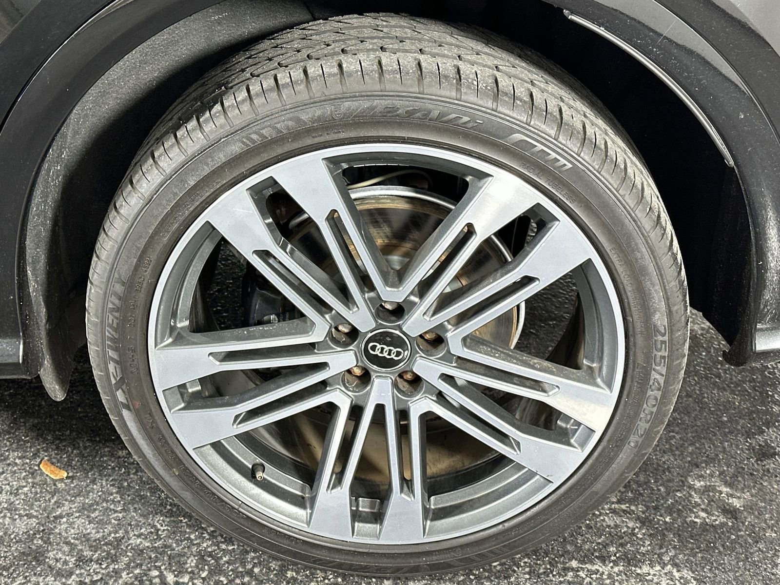 Used 2018 Audi SQ5 Prestige w/ Prestige Package image 14