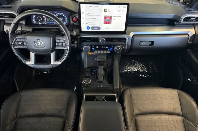 Certified 2025 Toyota 4Runner TRD Off-Road Premium AWD/4WD image 17