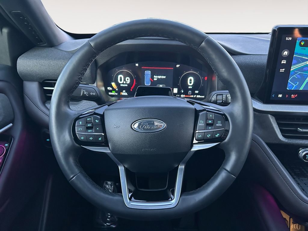 Used 2025 Ford Explorer Platinum w/ LUX Leather Package AWD/4WD image 14