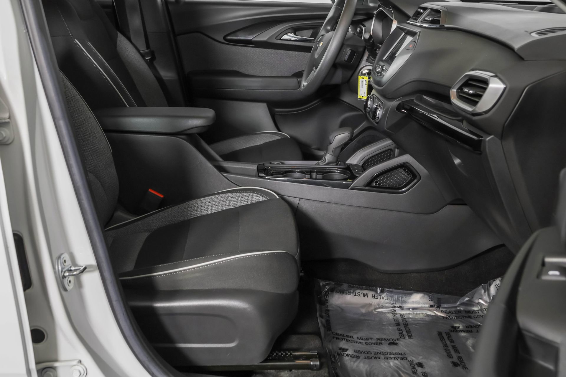Used 2022 Chevrolet TrailBlazer LS FWD image 43