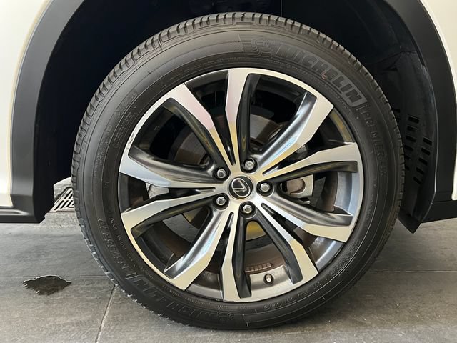 Used 2022 Lexus RX 350L FWD w/ Premium Package image 12