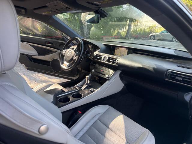 Used 2015 Lexus RC 350 w/ Luxury Package RWD image 14