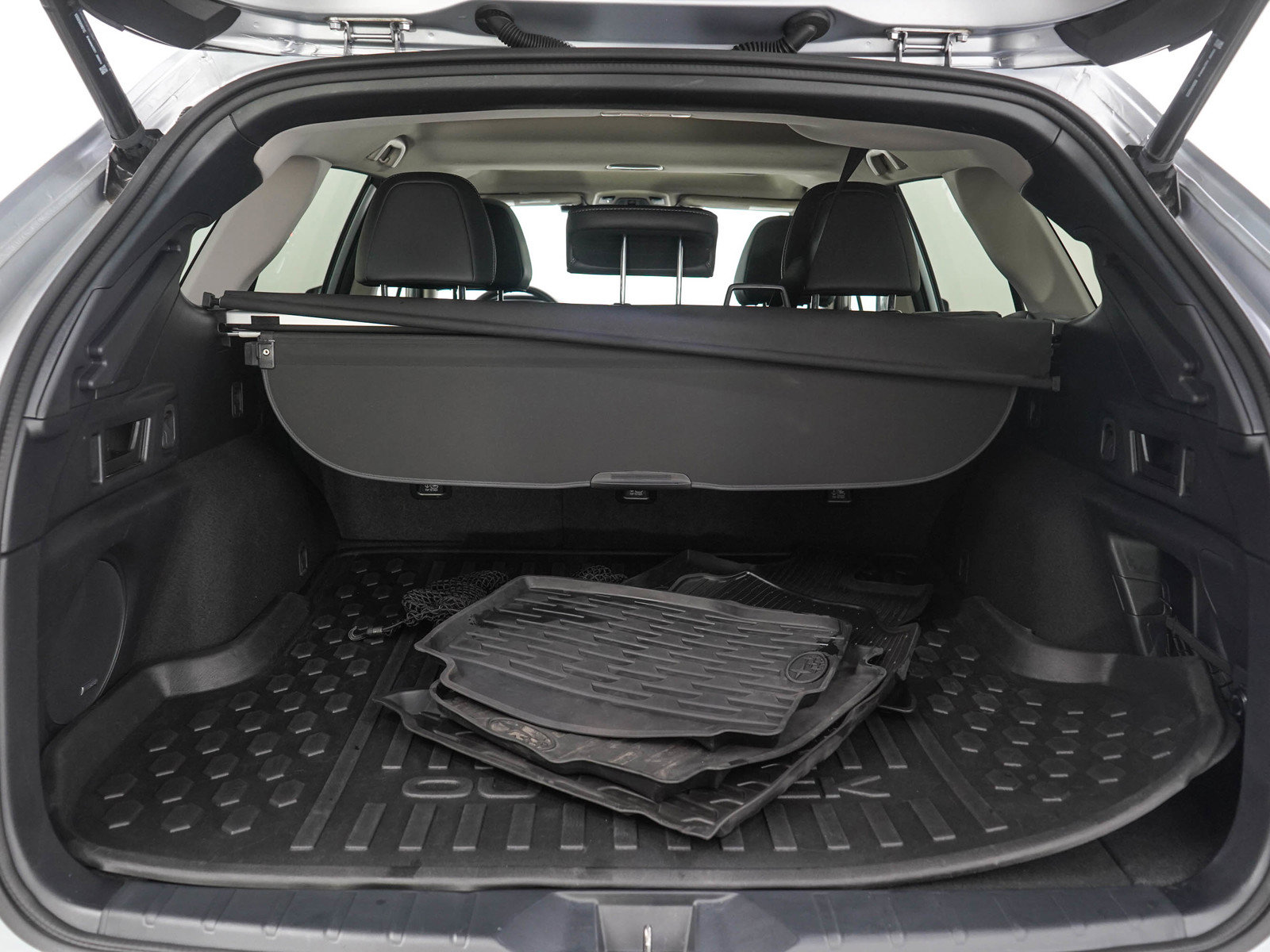 Used 2024 Subaru Outback Touring XT AWD/4WD image 9