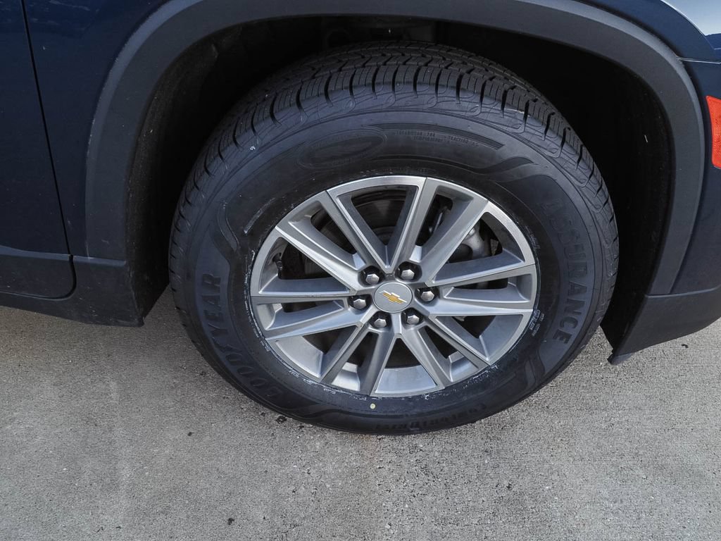 Certified 2023 Chevrolet Traverse LT AWD/4WD image 6