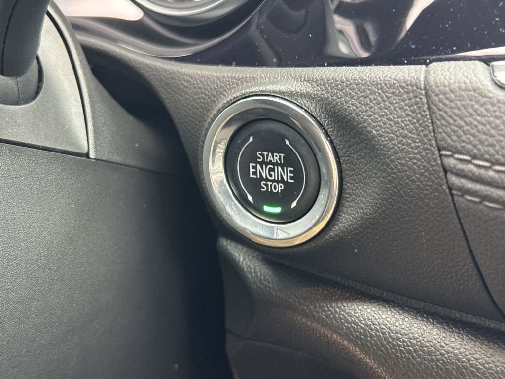 Certified 2022 Buick Encore GX Preferred image 16