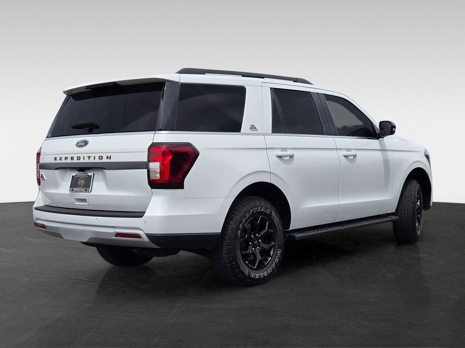Used 2024 Ford Expedition Timberline AWD/4WD image 4